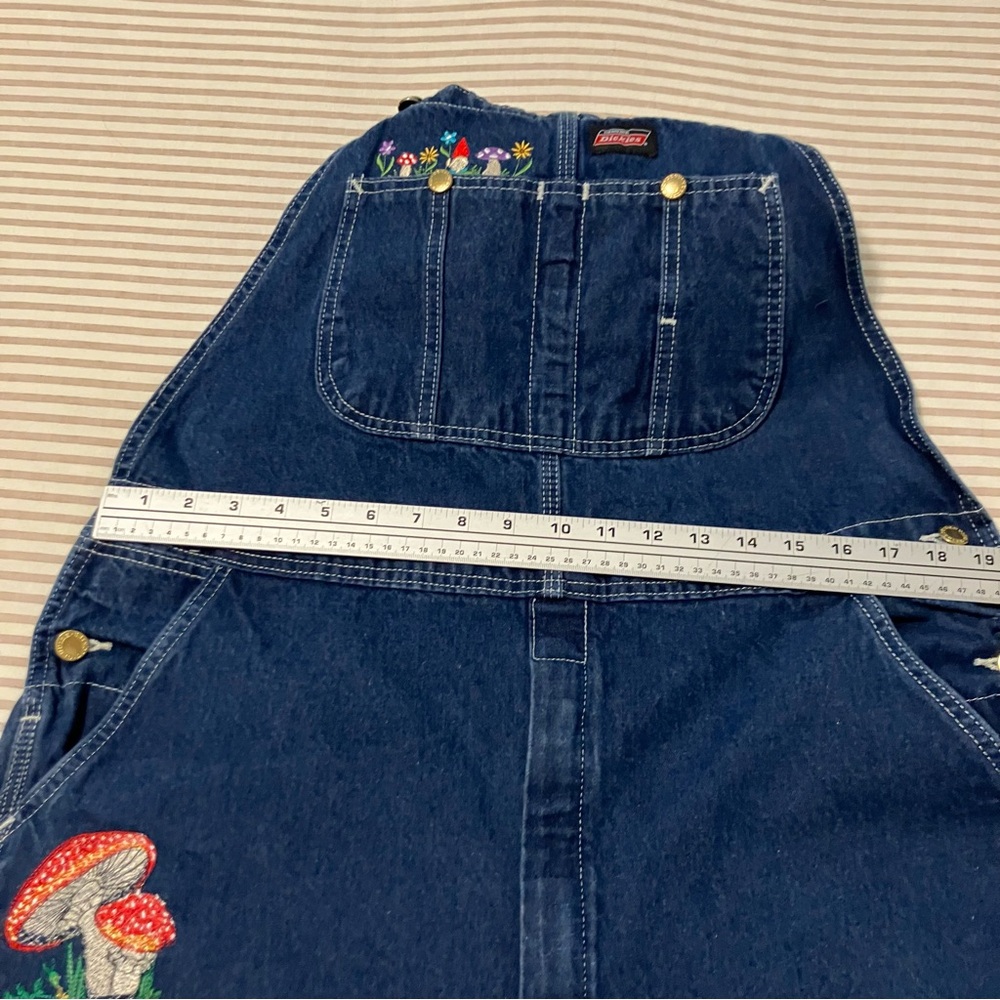 Garden Gnome/Mushroom embroidered Dickies overalls - Picture 11 of 14